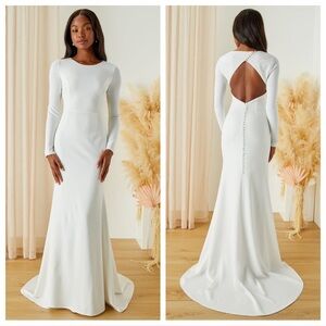 Lulus Eloquent Endearment White Long Sleeve Backless Maxi Dress